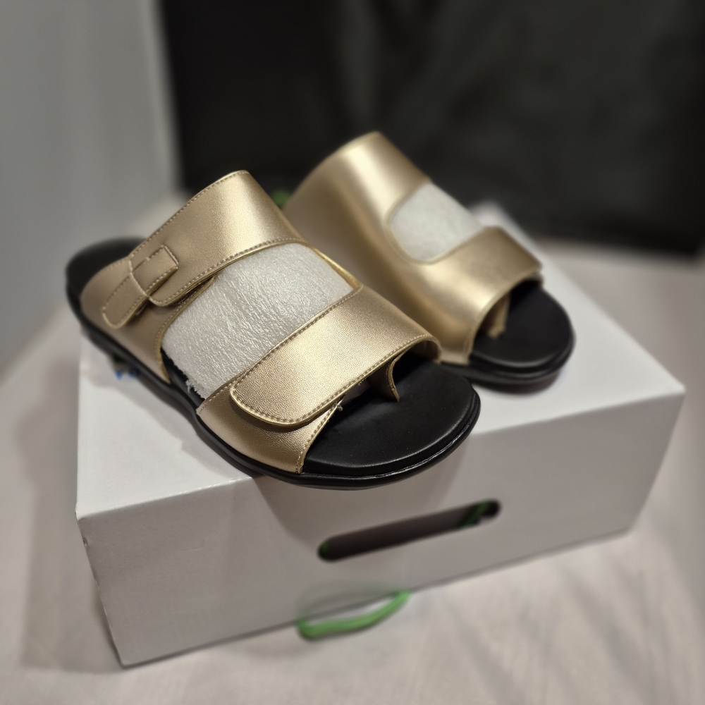 New Dr. Leonards Gold and Black Open-Toe Sandals Sz 9W - Picture 2 of 10